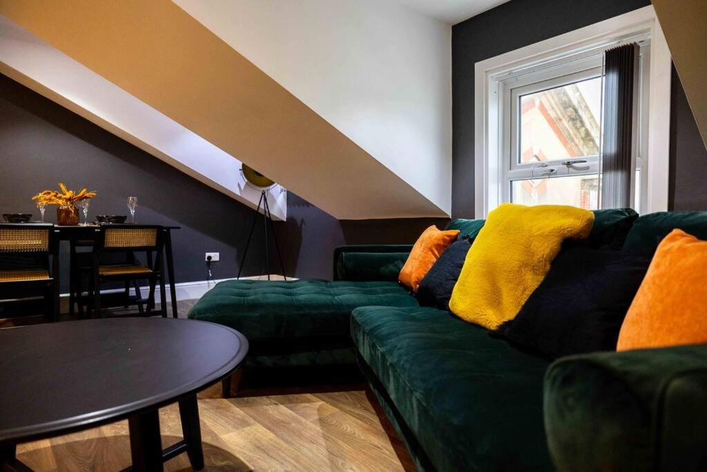 Valentine Apartments Presented By The V Group Blackpool Extérieur photo